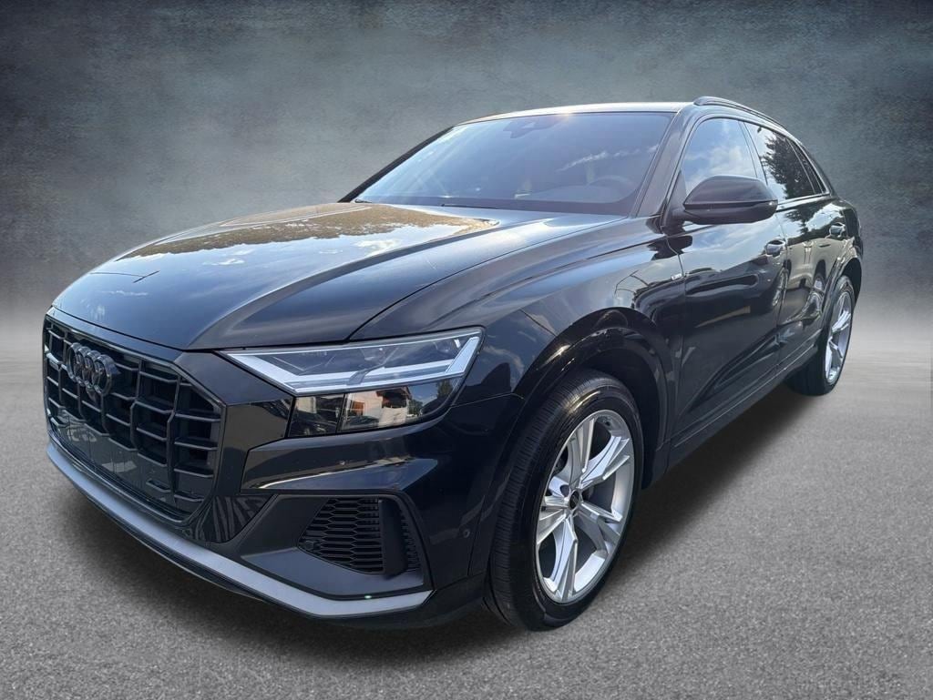2021 Audi Q8 55 TFSI Quattro Progressiv Tiptronic's photo