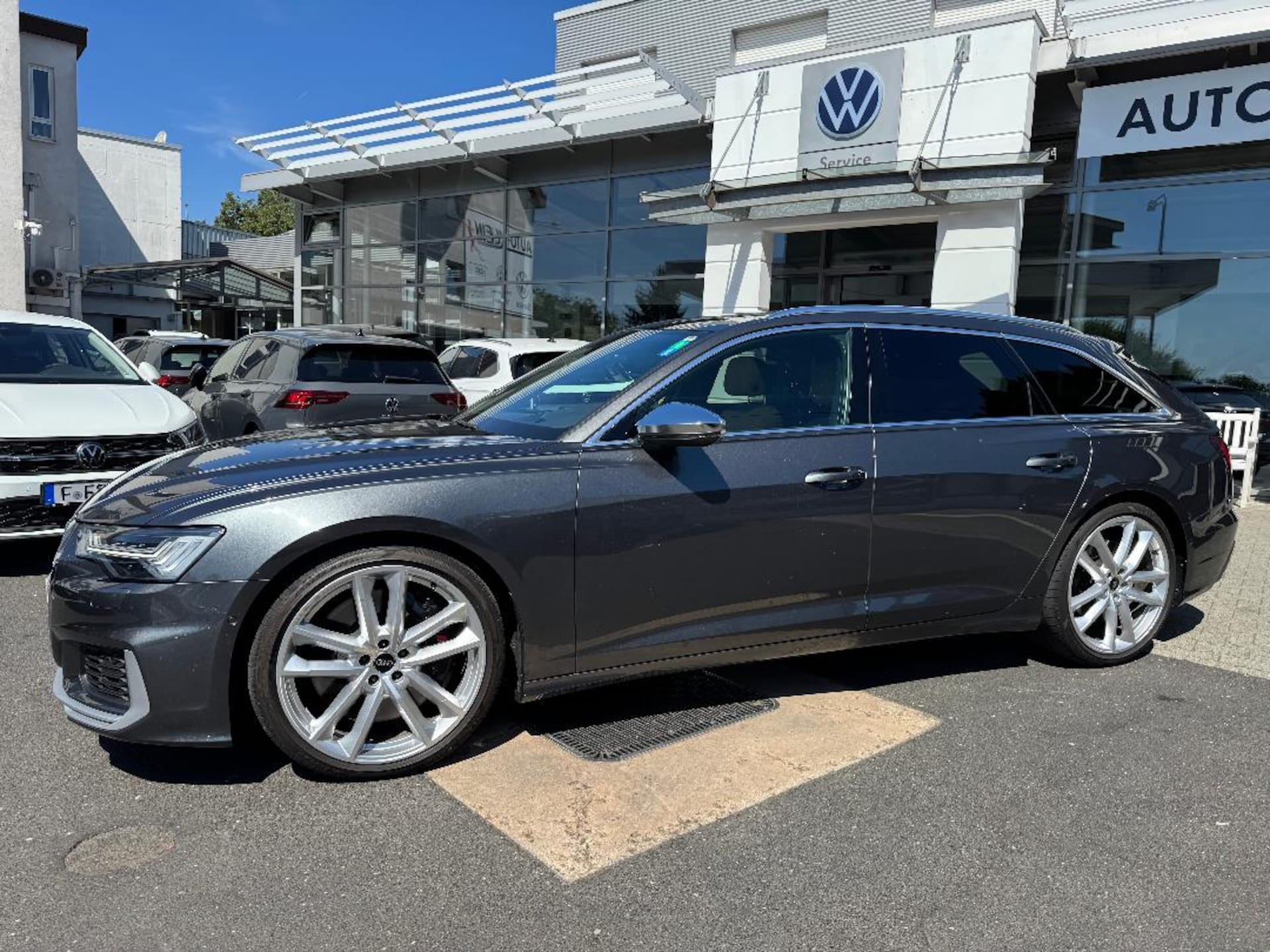 Audi S6 Avant