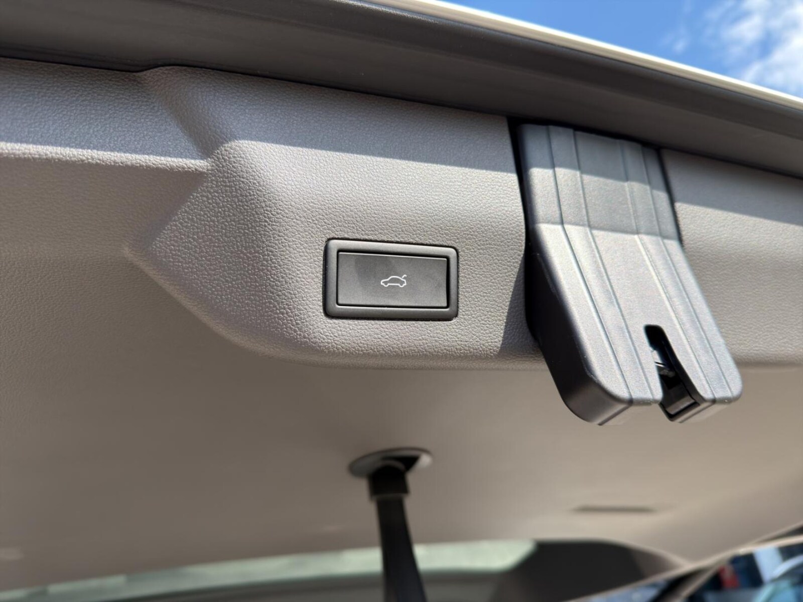 Volkswagen Multivan – Bild 15