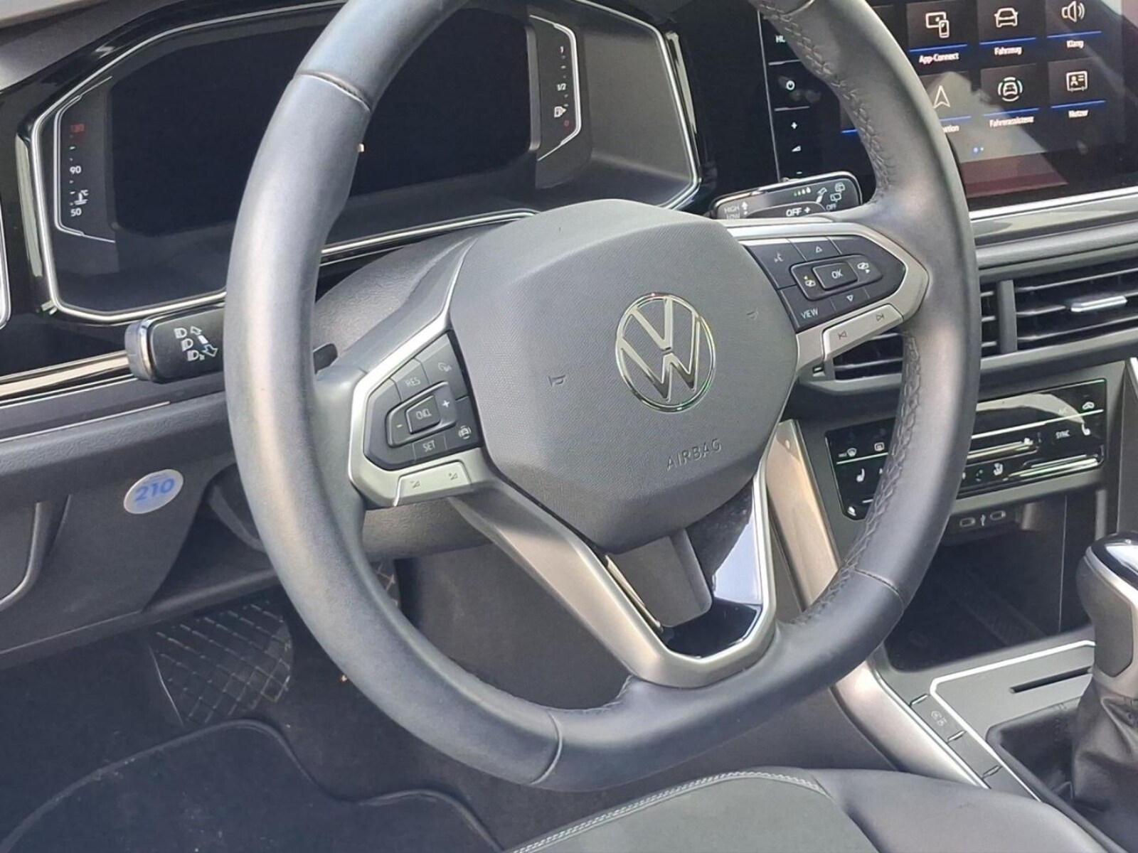 Volkswagen Polo – Bild 8