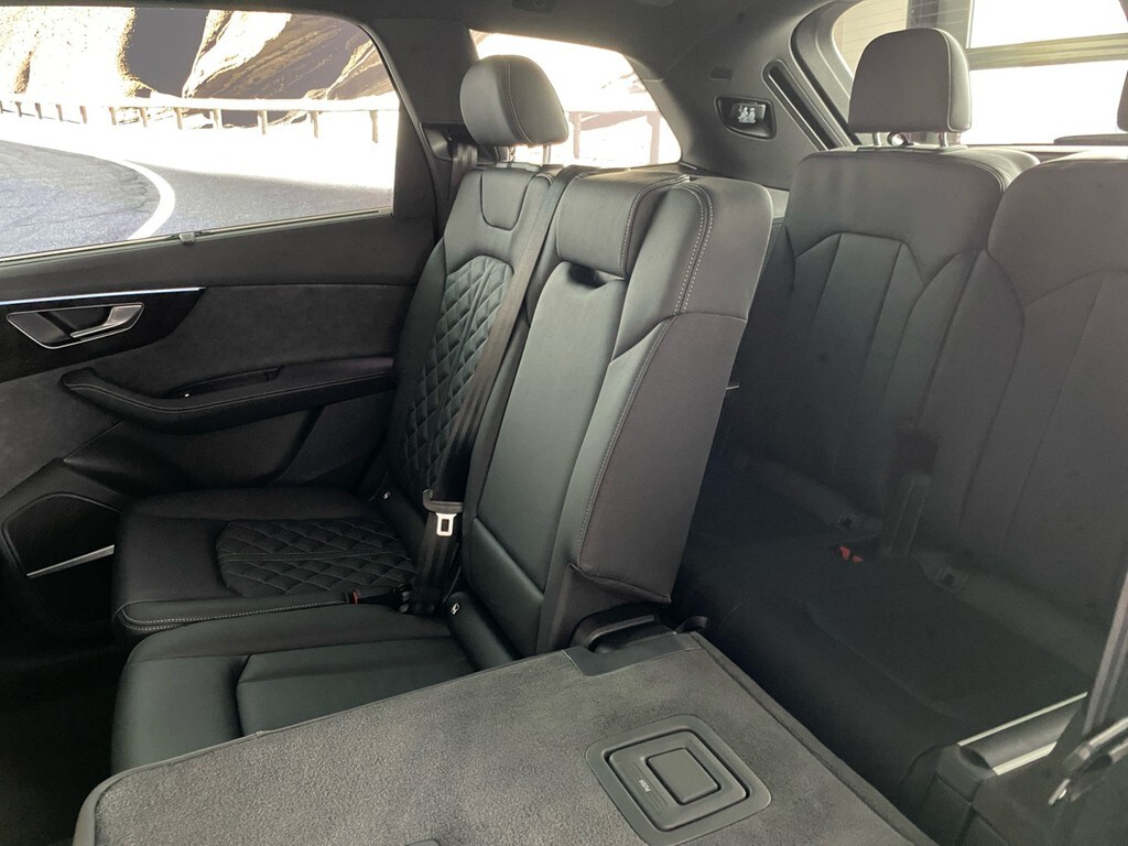 Image about Audi Q7 SUV S line 50 TDI quattro tiptronic