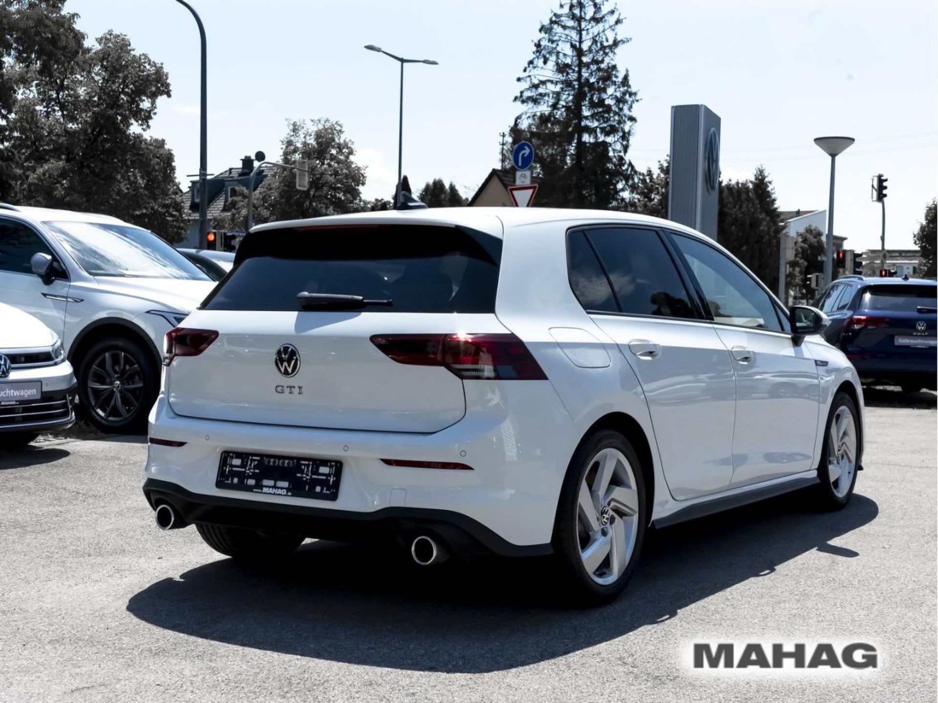 Volkswagen Golf GTI