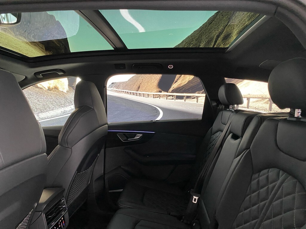 Image about Audi Q7 SUV S line 50 TDI quattro tiptronic
