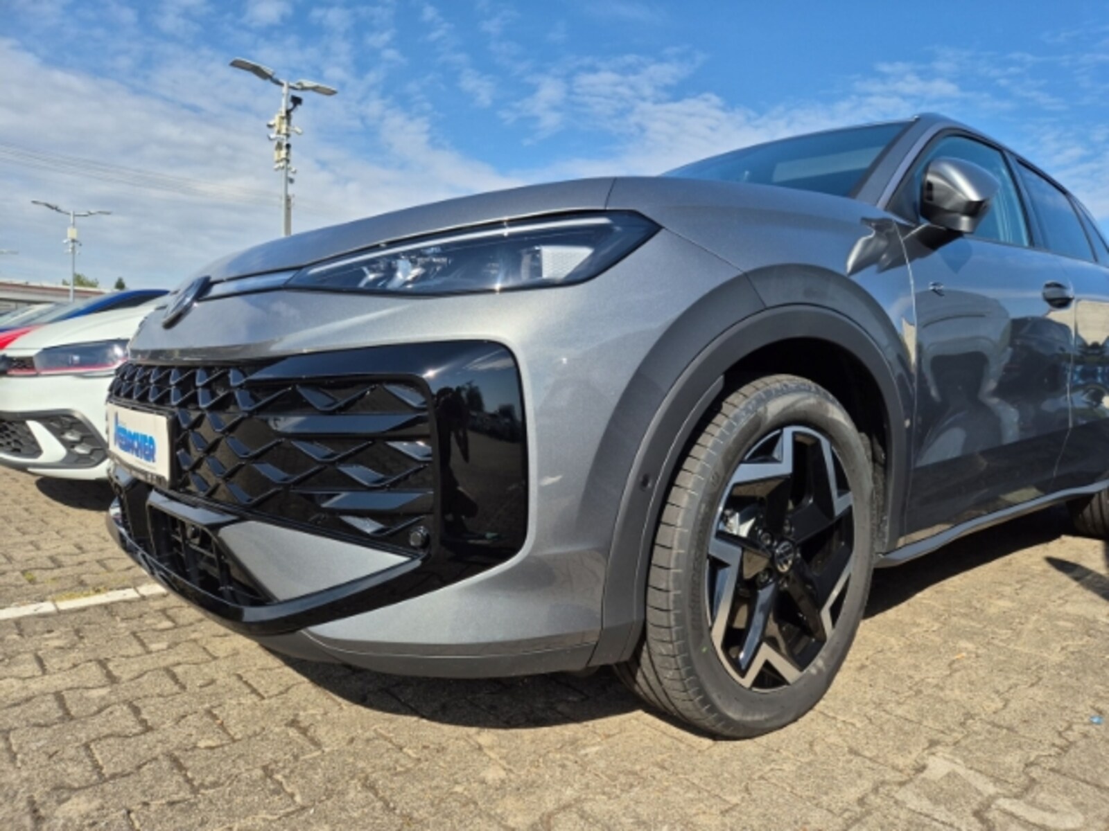 Volkswagen T-Roc – Bild 3