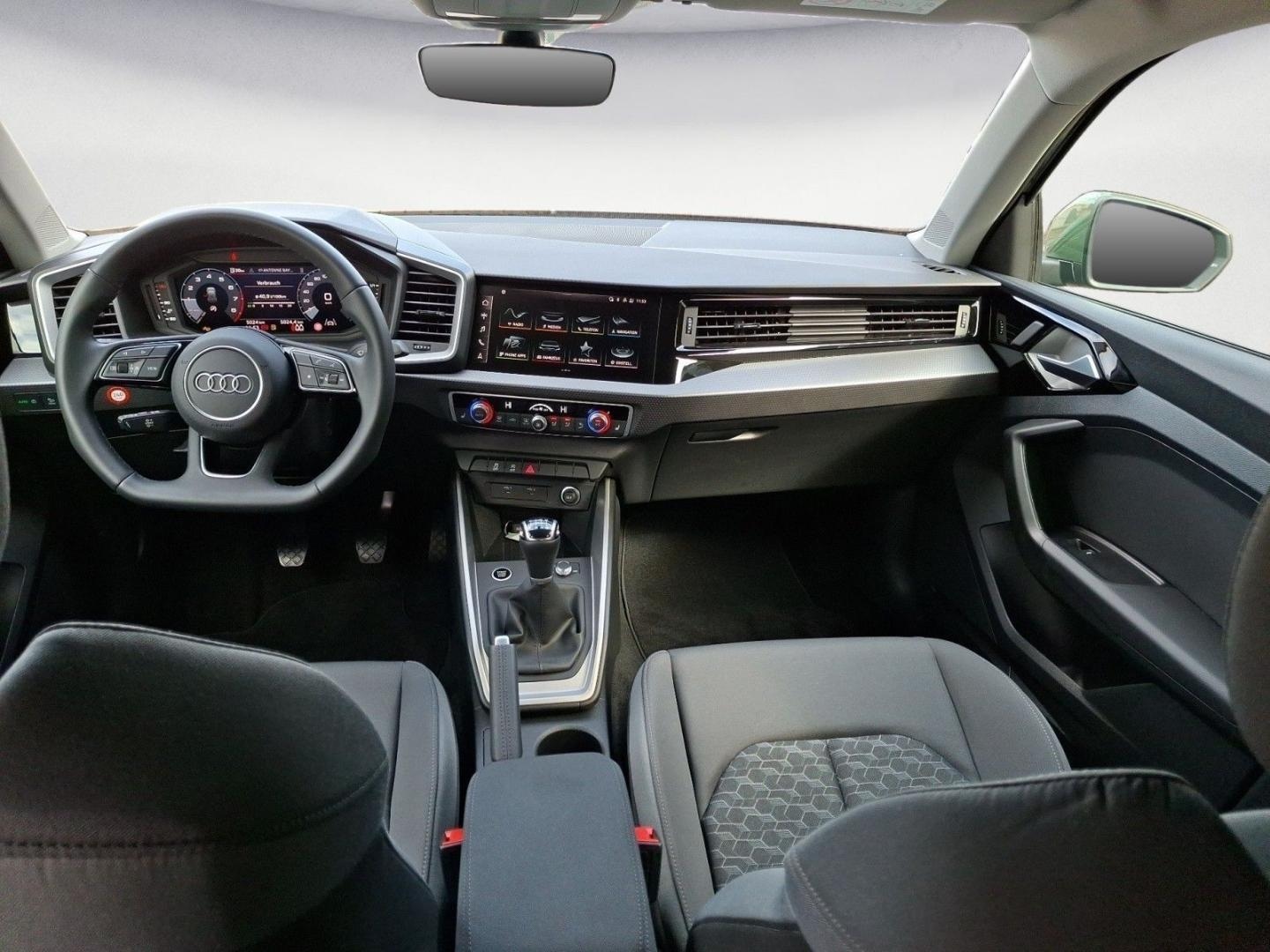 Bild über Audi A1 Sportback advanced 30 TFSI Schaltgetriebe - für weitere Informationen kontaktieren Sie den Audi Partner