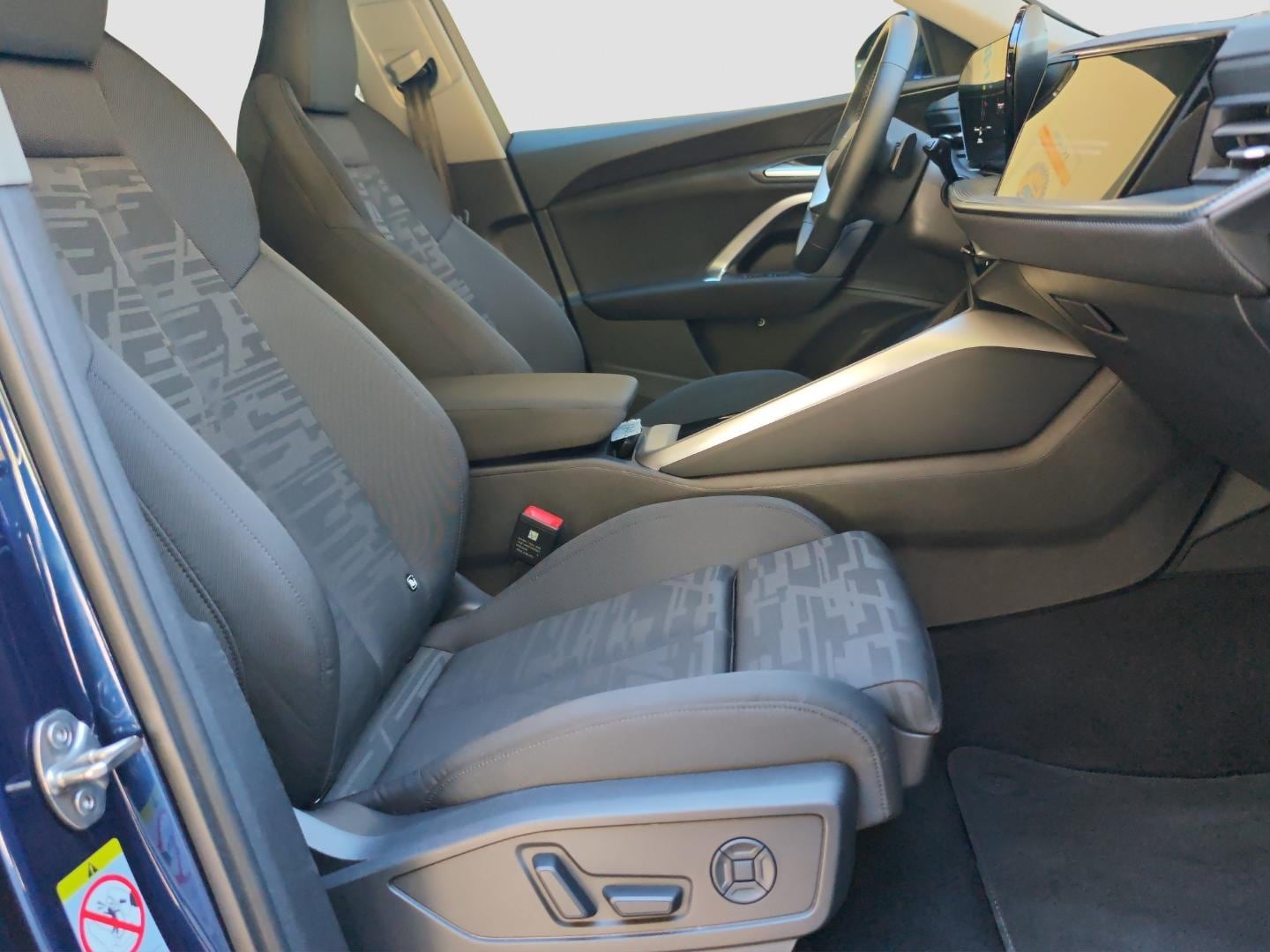 Bild über Audi Q5 SUV TFSI quattro 150 kW S tronic - für weitere Informationen kontaktieren Sie den Audi Partner