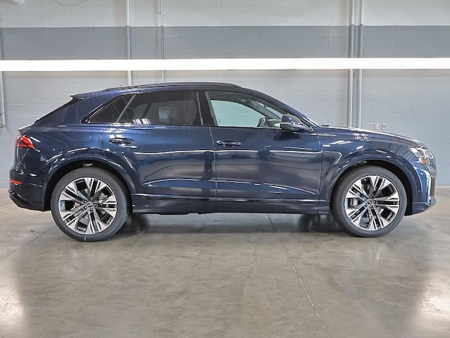 2026 Audi Q8