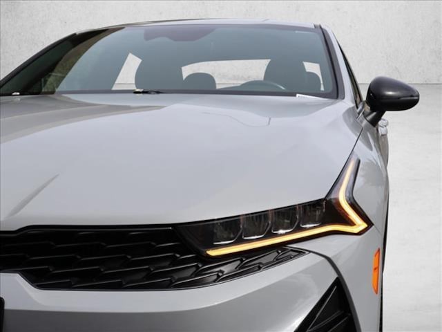 2022 Kia K5