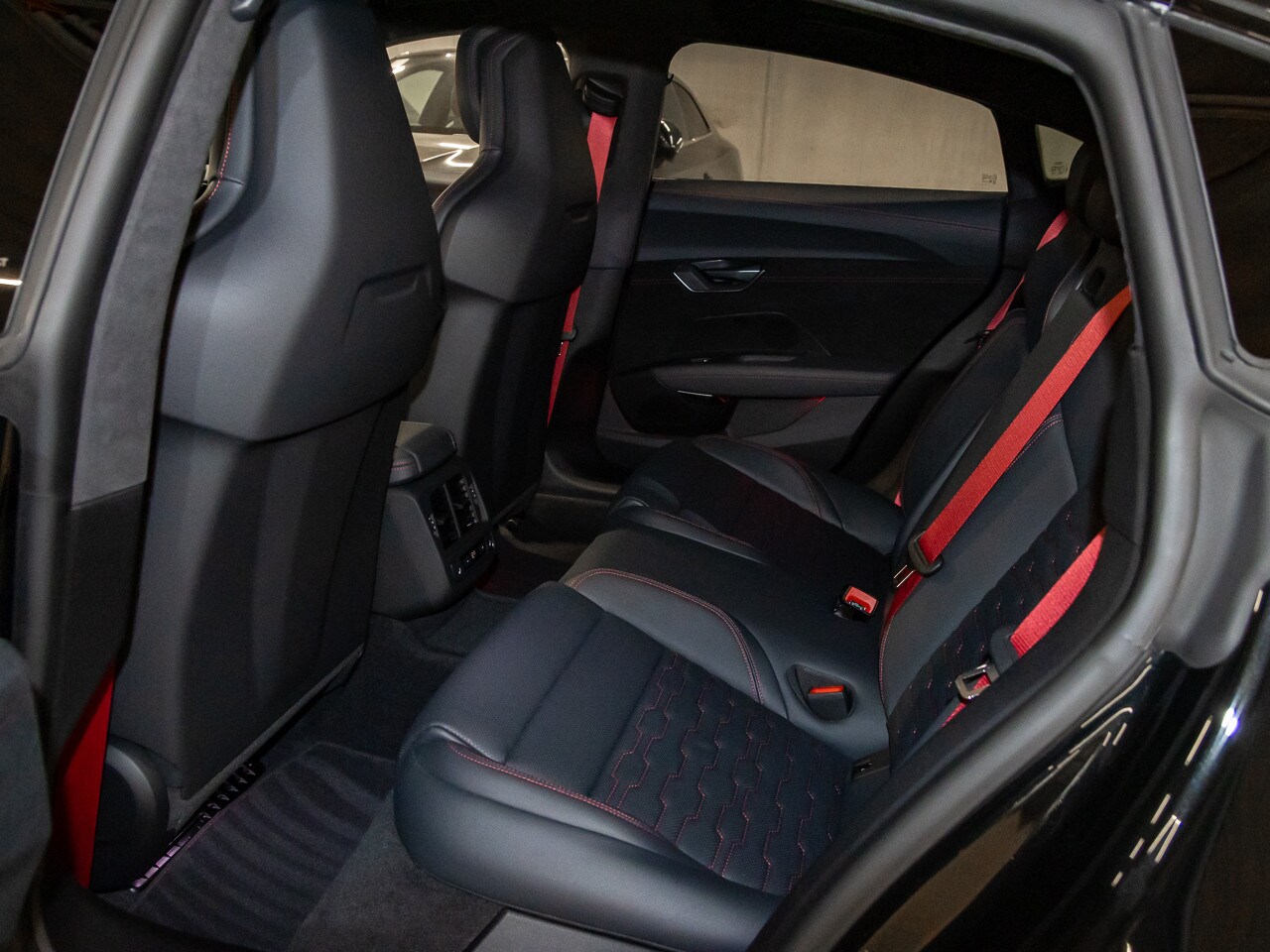 Image about Audi RS e-tron GT performance e-tron quattro