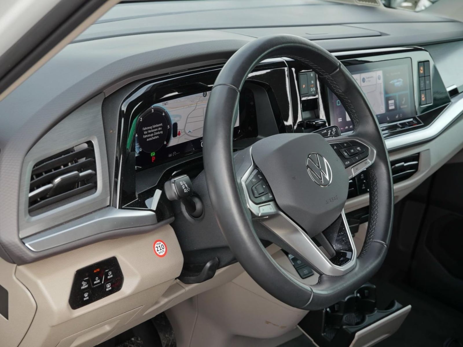 Volkswagen Multivan Langversion – Bild 22
