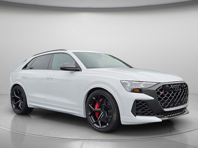 2026 Audi RS Q8 SUV performance