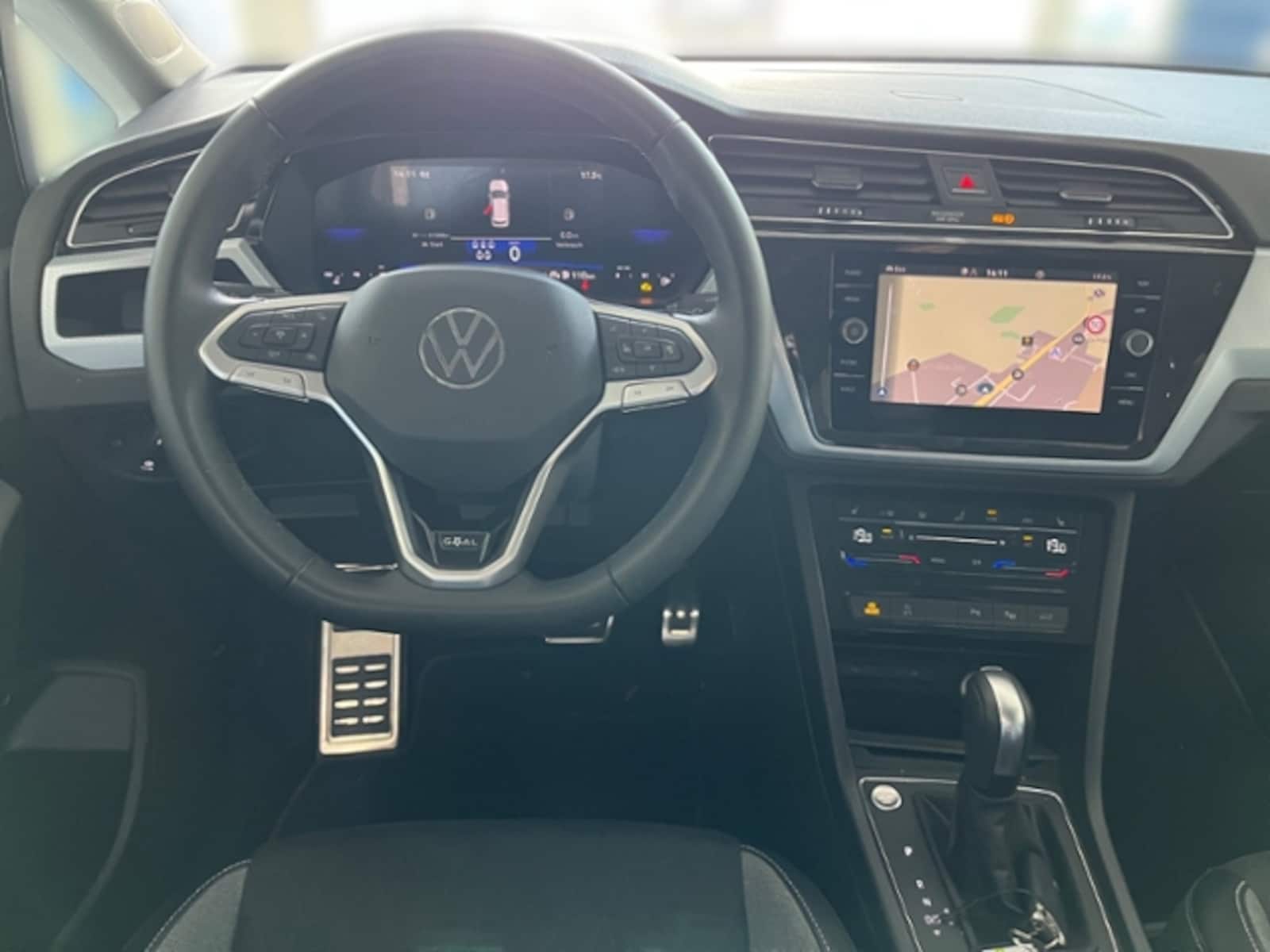 Volkswagen Touran – Bild 12
