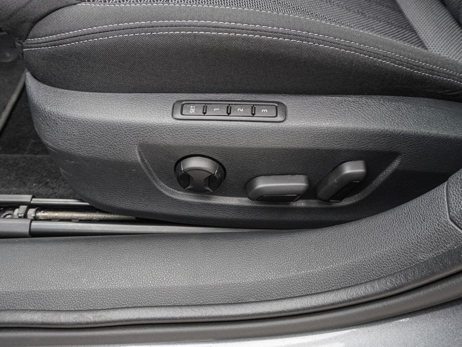Škoda Superb Combi – Bild 15