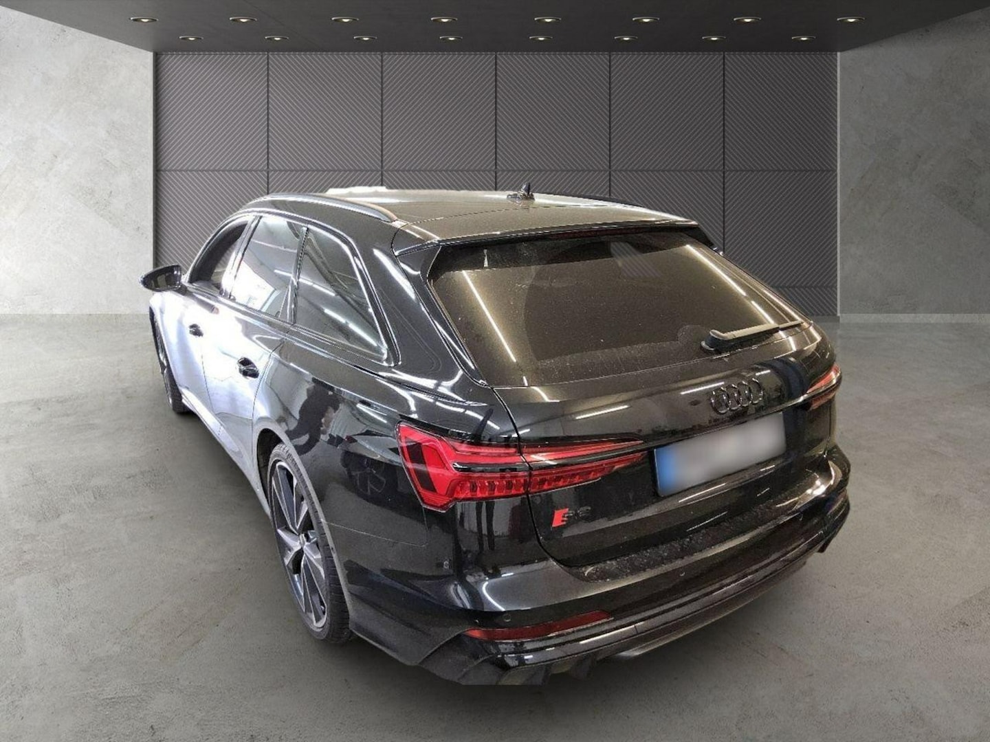 Bild über Audi S6 Avant TDI quattro tiptronic - für weitere Informationen kontaktieren Sie den Audi Partner