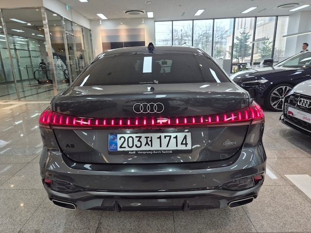 Audi A5 TFSI quattro S line 150 kWS tronic 4