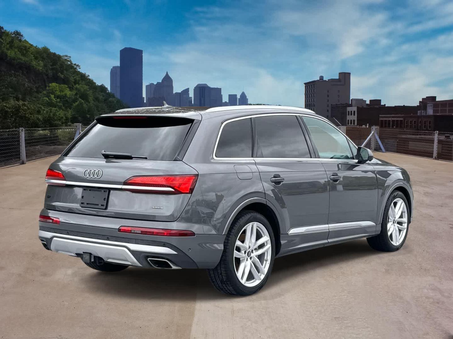 2025 Audi Q7 Premium Plus - Photo 7