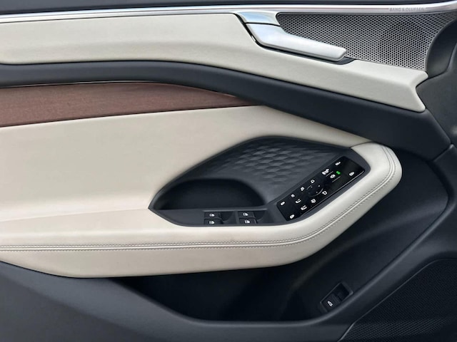 2026 Audi A6 Premium Plus - Photo 12