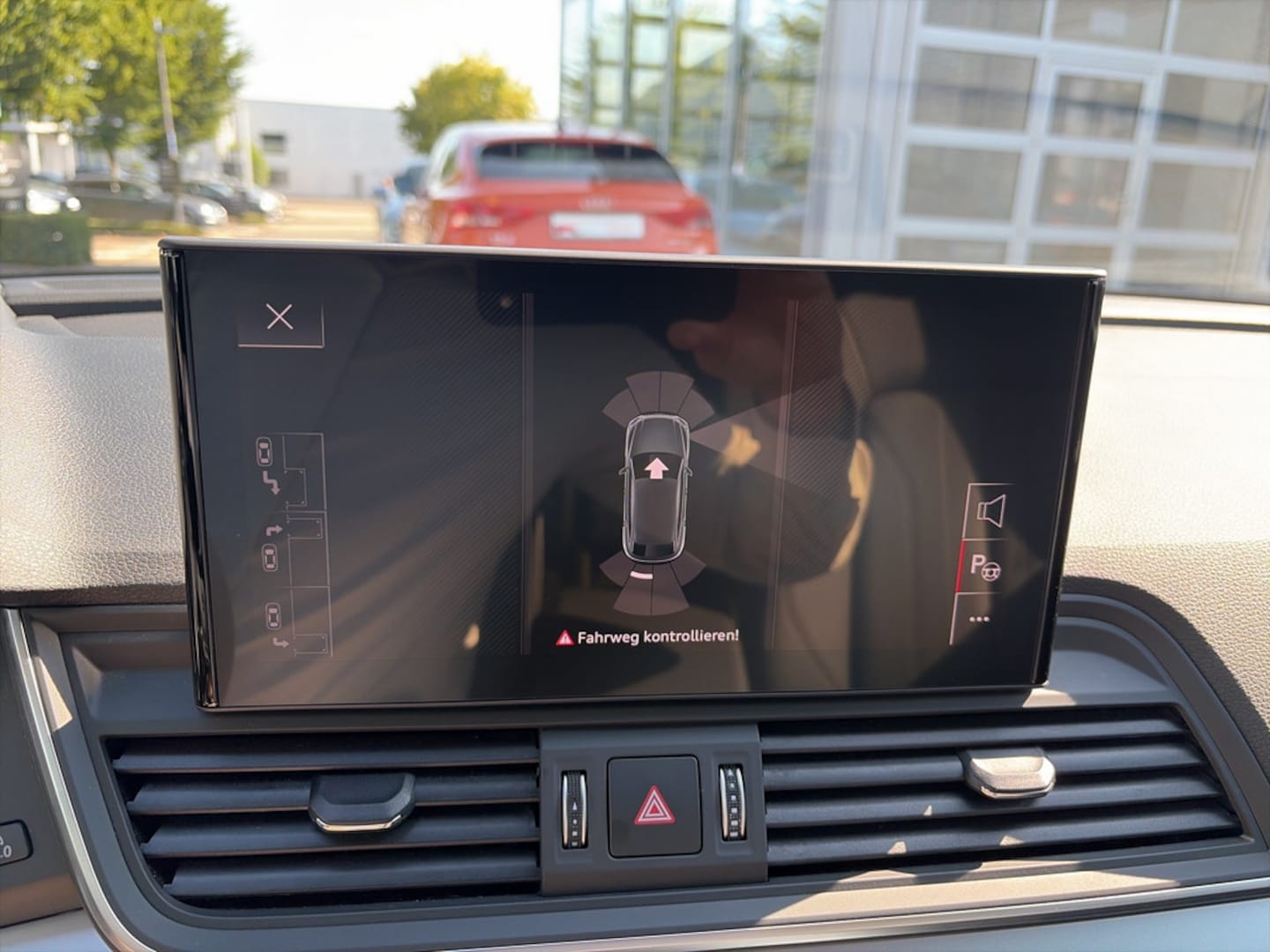 Bild über Audi Q5 Sportback 50 TDI quattro tiptronic - für weitere Informationen kontaktieren Sie den Audi Partner