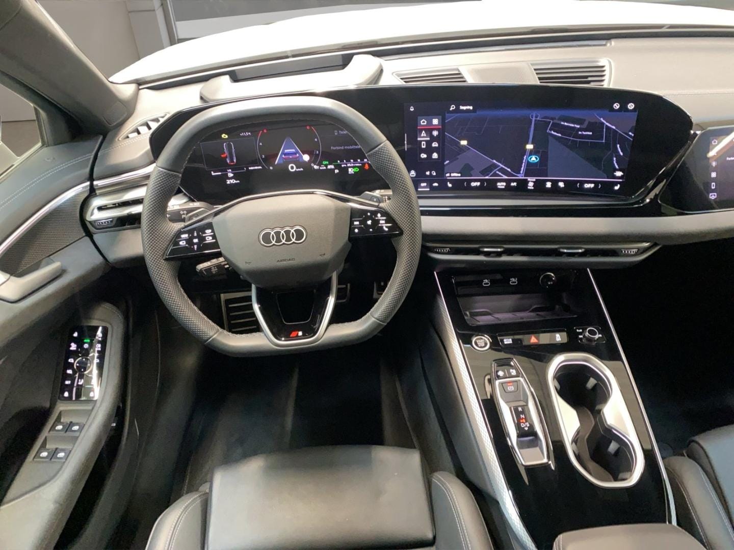 Bild über Audi A6 Avant TDI quattro 150 kW S tronic - für weitere Informationen kontaktieren Sie den Audi Partner