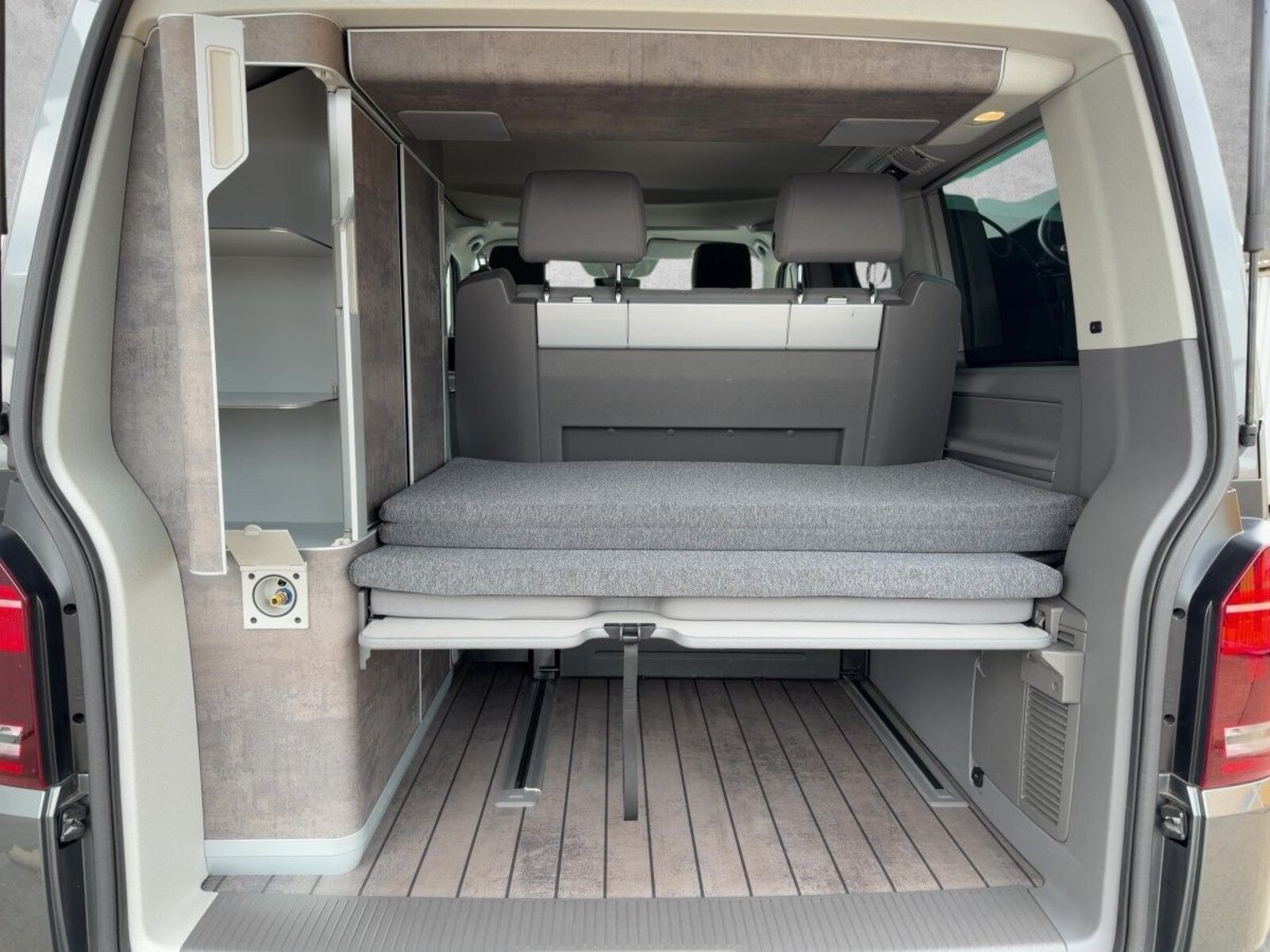 Volkswagen T6.1 California – Bild 19