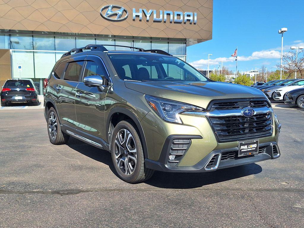 2023 Subaru Ascent Touring's photo