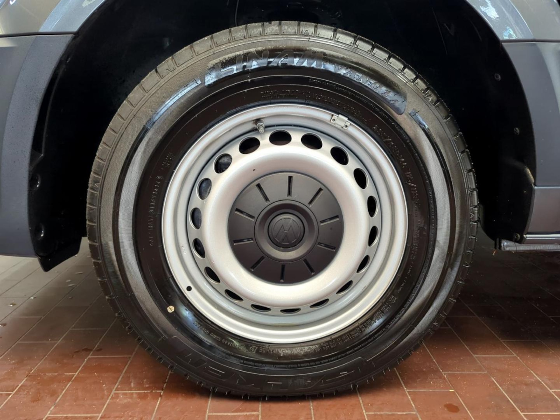 Volkswagen Grand California 600