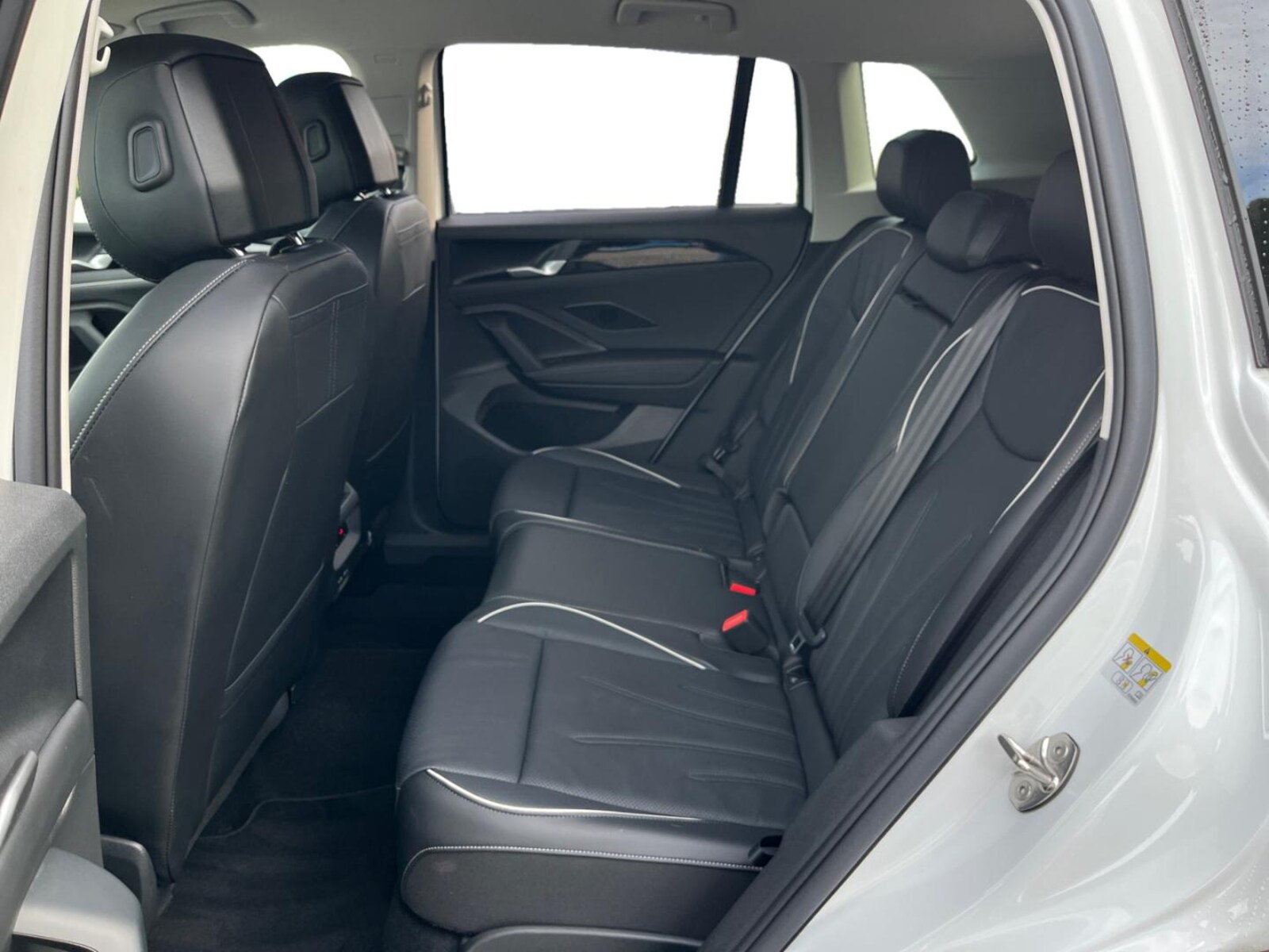 Volkswagen Tiguan – Bild 9
