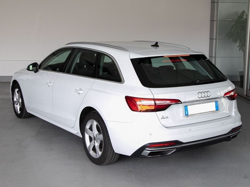 Immagine di Audi A4 Avant Business Advanced 30 TDI 100 kW (136 PS) S tronic - Vista: for more details contact your dealer