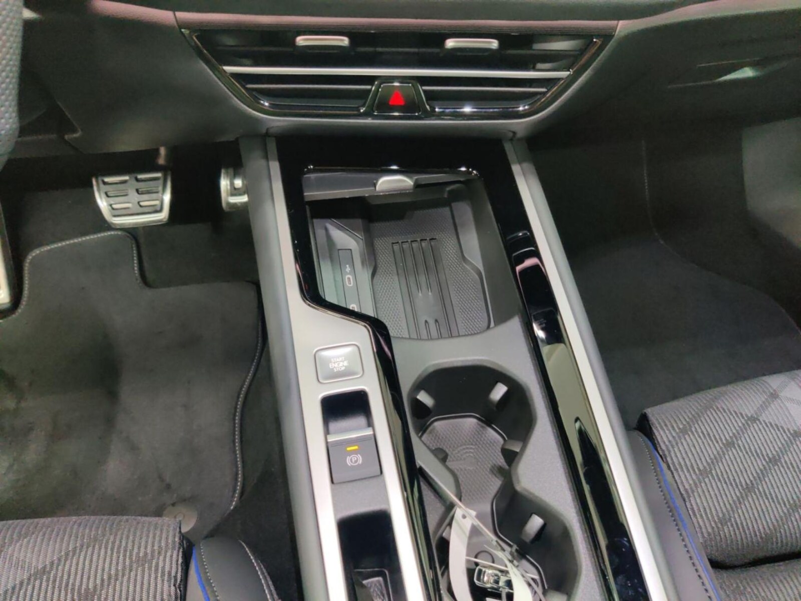 Volkswagen Passat – Bild 11