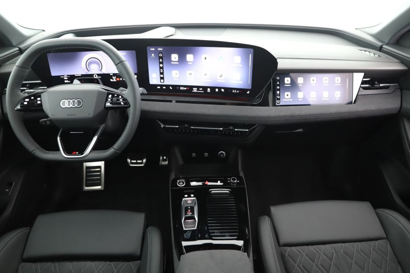 Bild über Audi Q6 SUV e-tron e-tron quattro 315 kW - für weitere Informationen kontaktieren Sie den Audi Partner