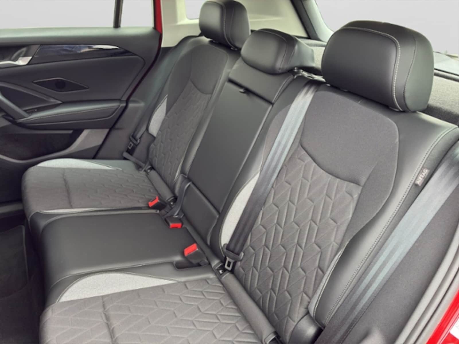 Volkswagen Tiguan – Bild 11