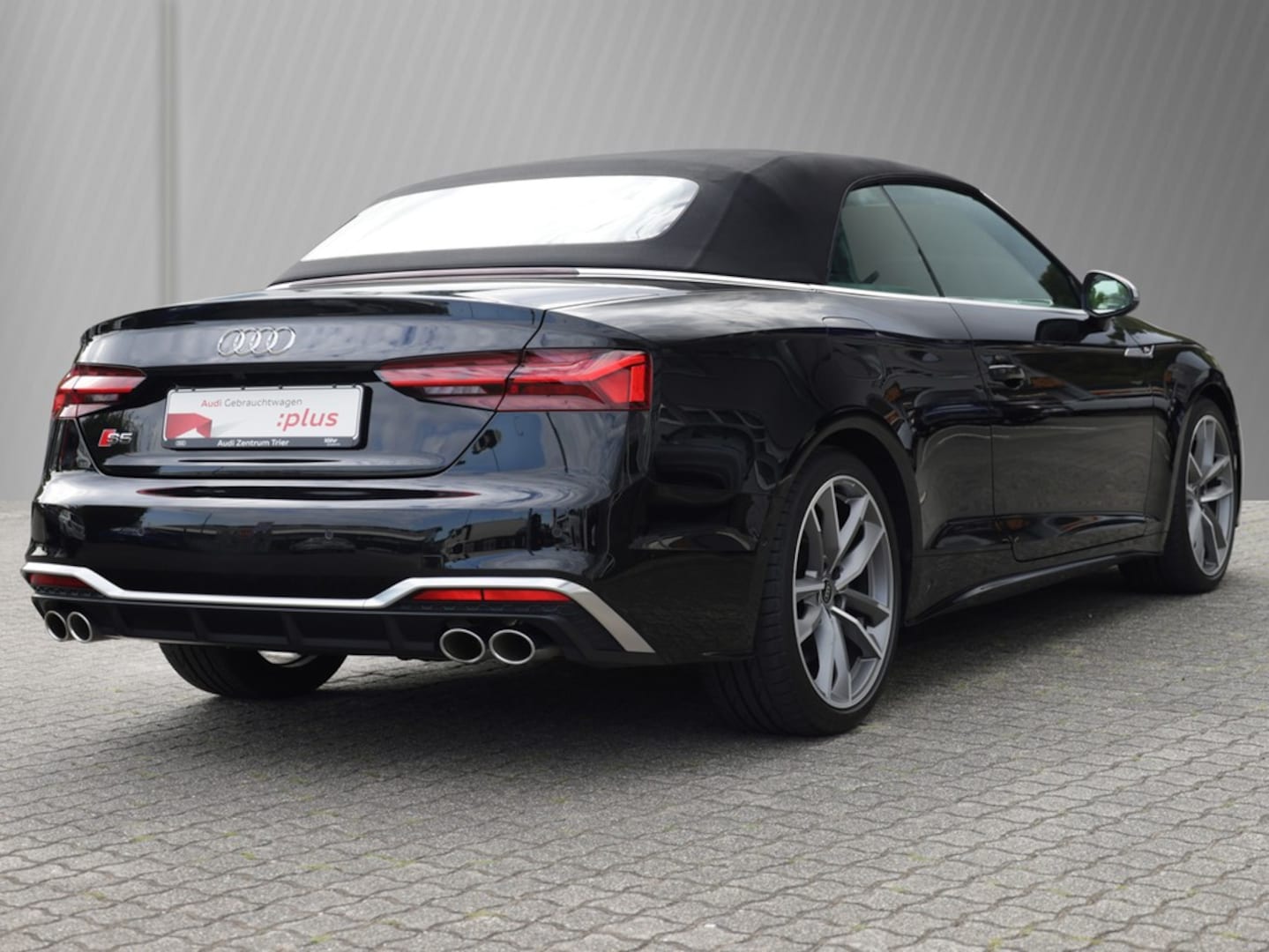 Bild über Audi S5 Cabriolet TFSI quattro tiptronic - für weitere Informationen kontaktieren Sie den Audi Partner