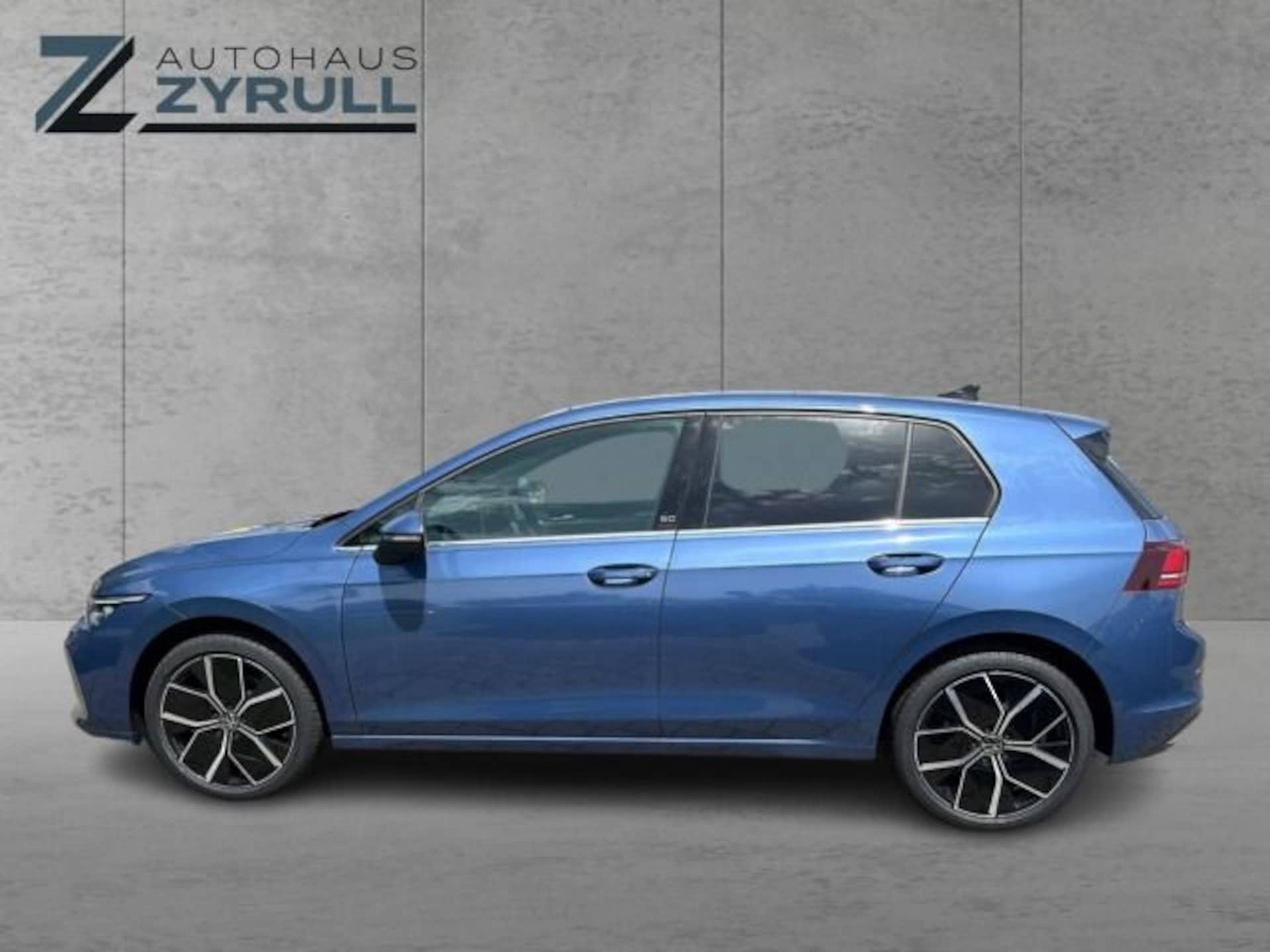 Volkswagen Golf Style