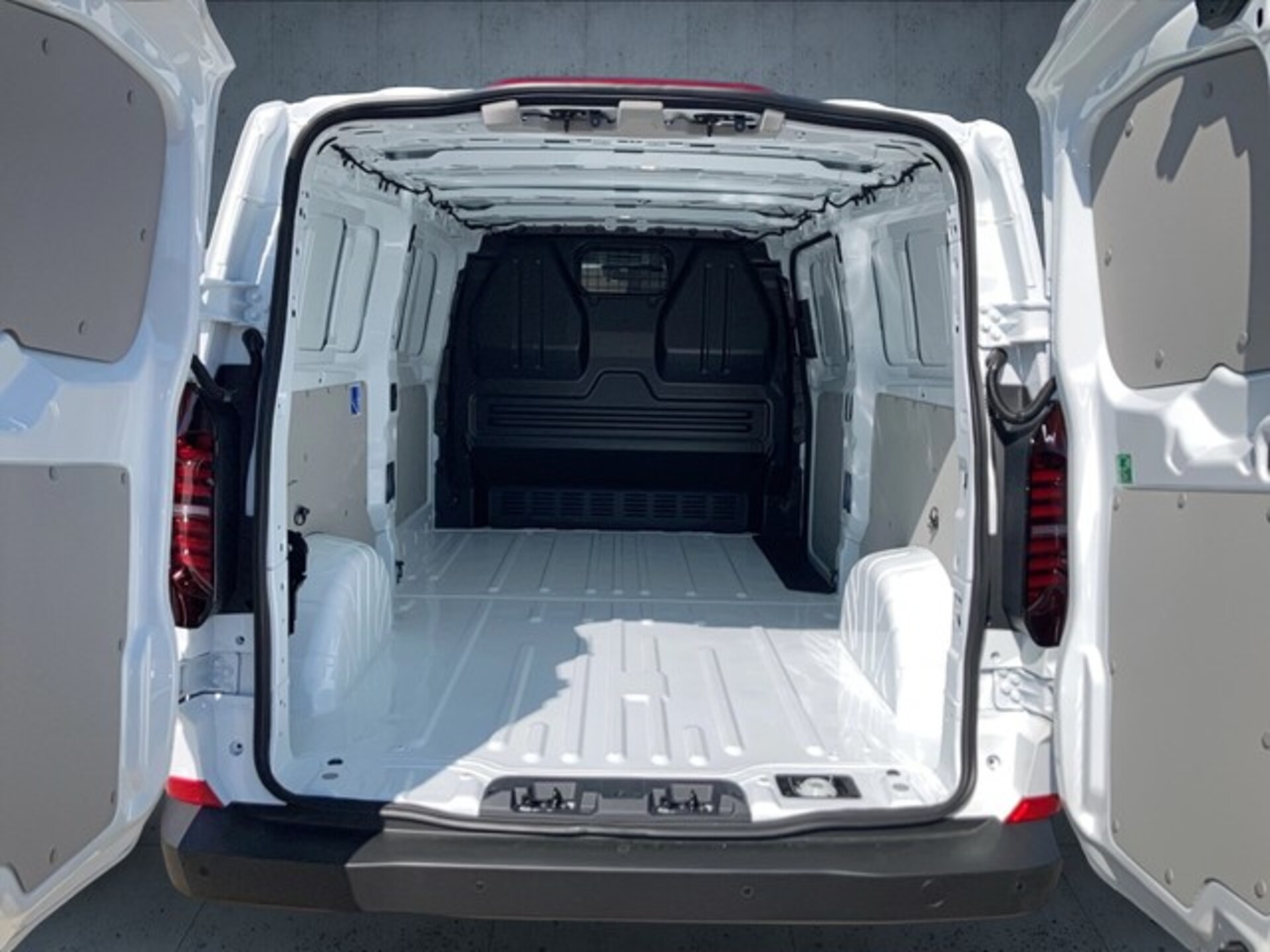 Volkswagen Transporter Kasten langer Radstand