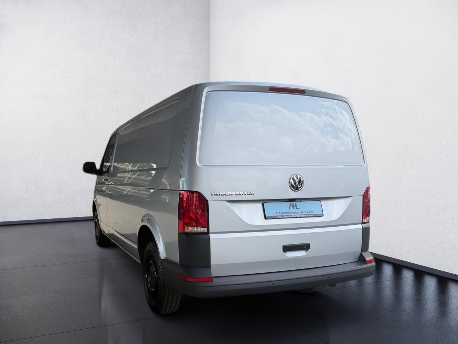 Volkswagen T6.1 Transporter Kasten langer Radstand – Bild 4