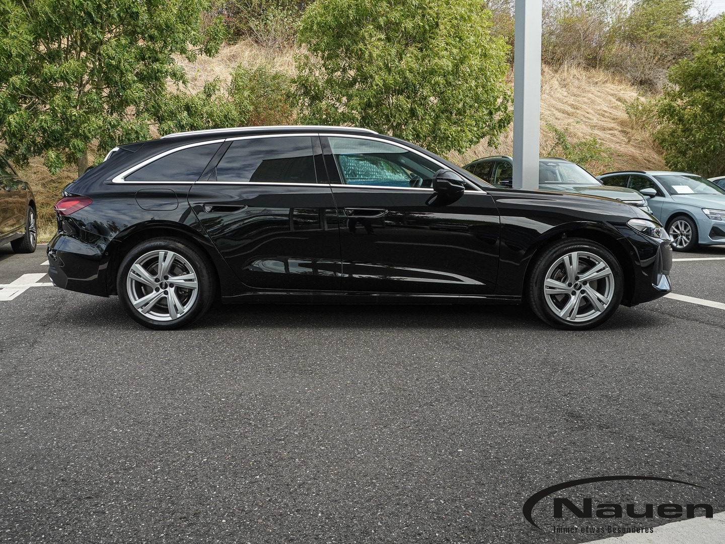 Bild über Audi A5 Avant TFSI S tronic - für weitere Informationen kontaktieren Sie den Audi Partner