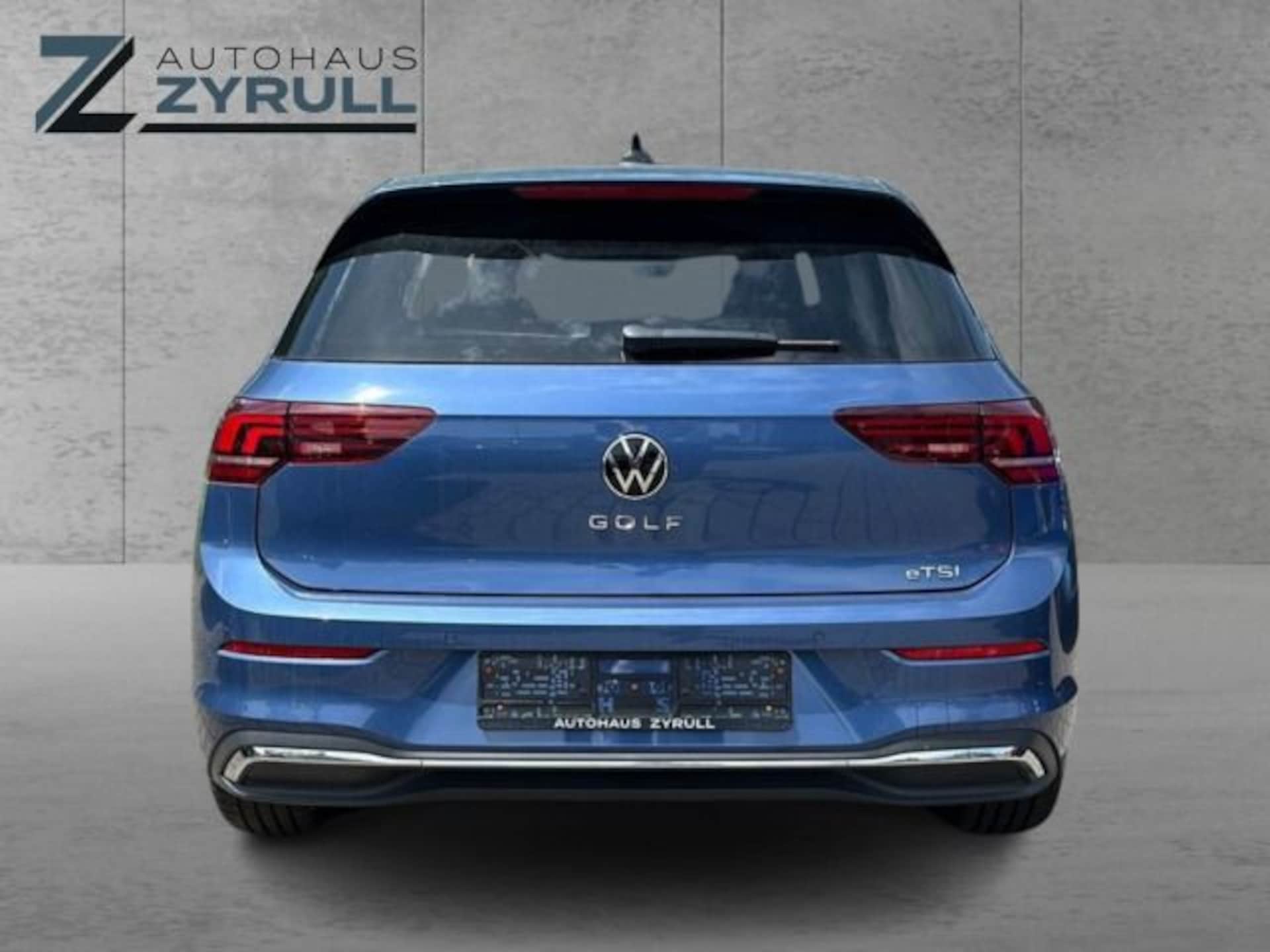 Volkswagen Golf Style