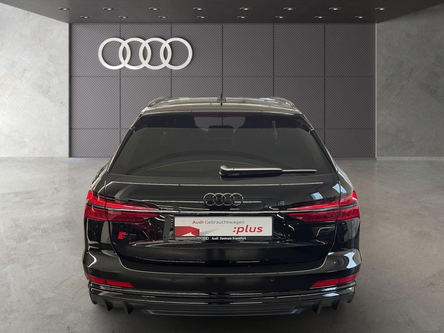 Bild über Audi S6 Avant TDI quattro tiptronic - für weitere Informationen kontaktieren Sie den Audi Partner