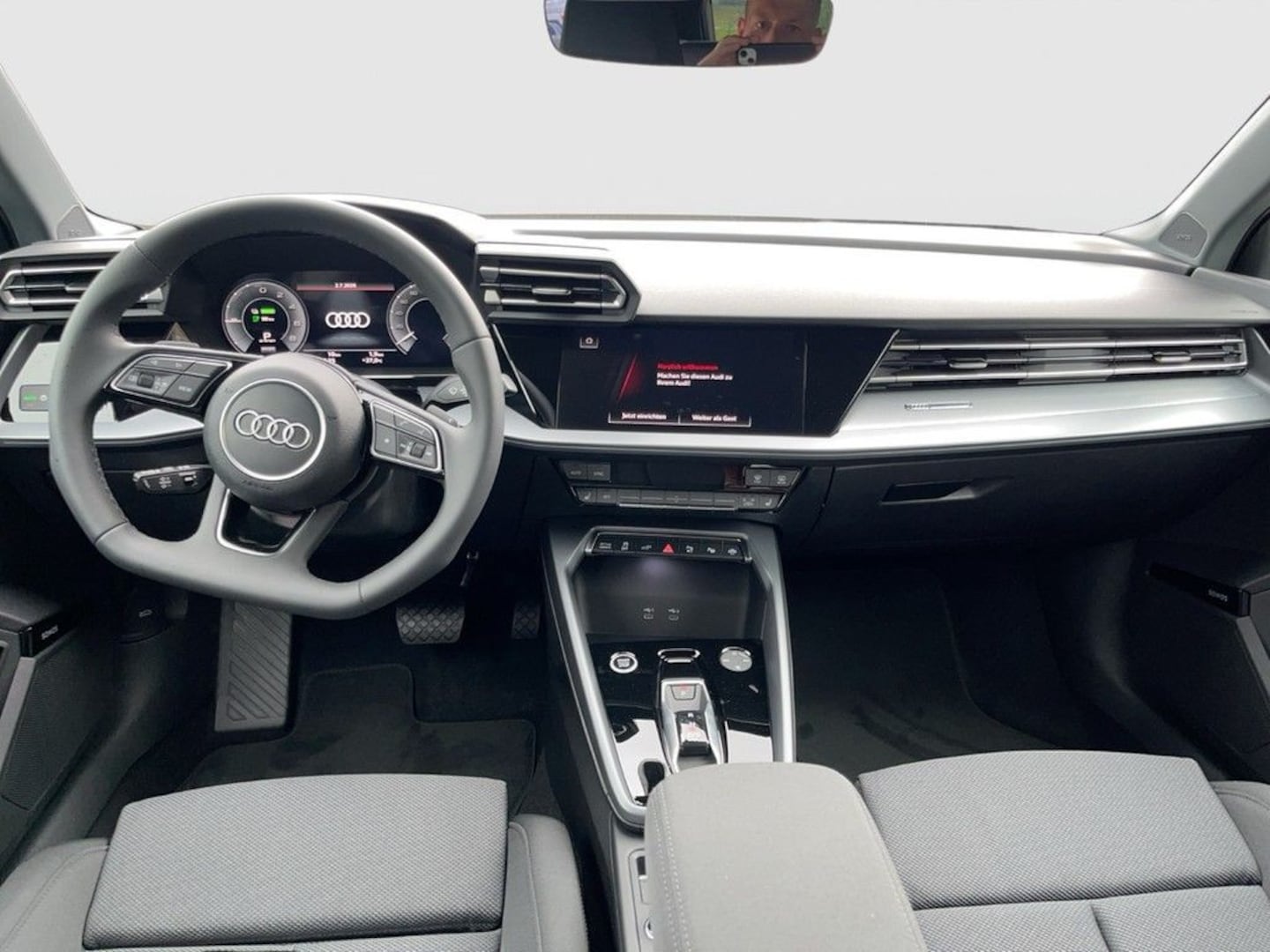 Bild über Audi A3 Sportback TFSI e TFSI e 150 kW S tronic - für weitere Informationen kontaktieren Sie den Audi Partner