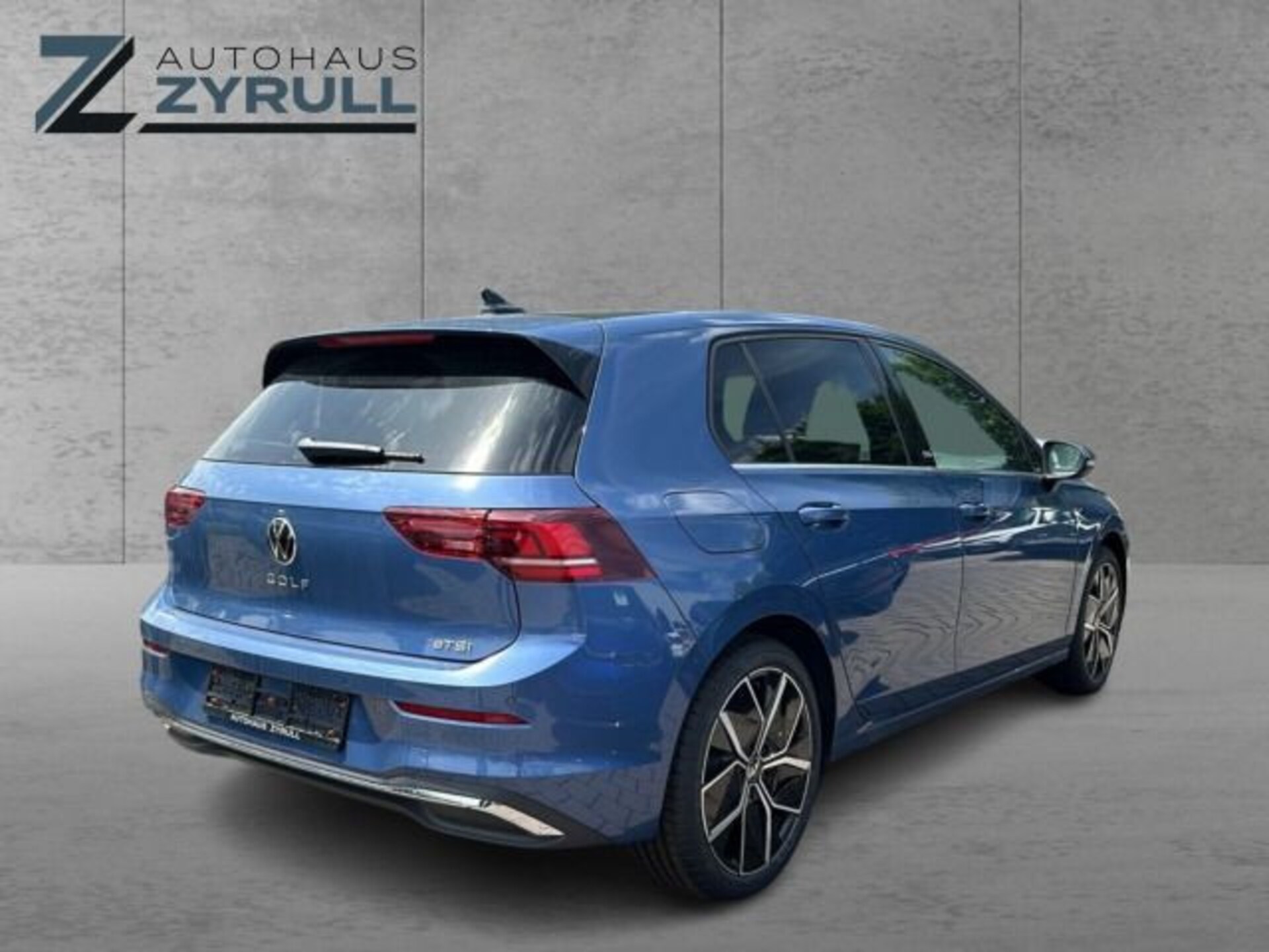 Volkswagen Golf Style