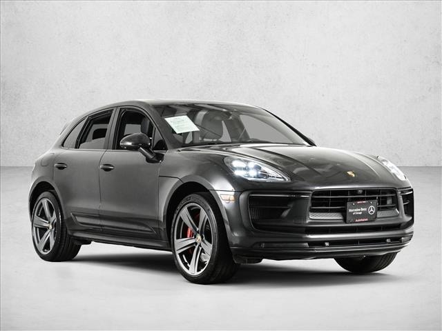 2022 Porsche Macan