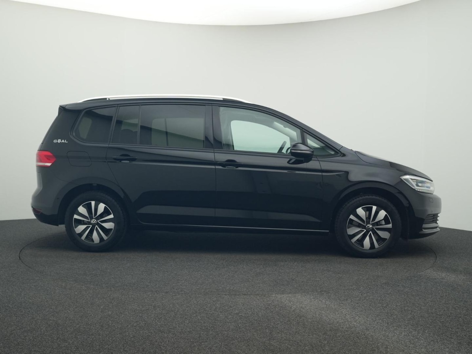 Volkswagen Touran – Bild 8