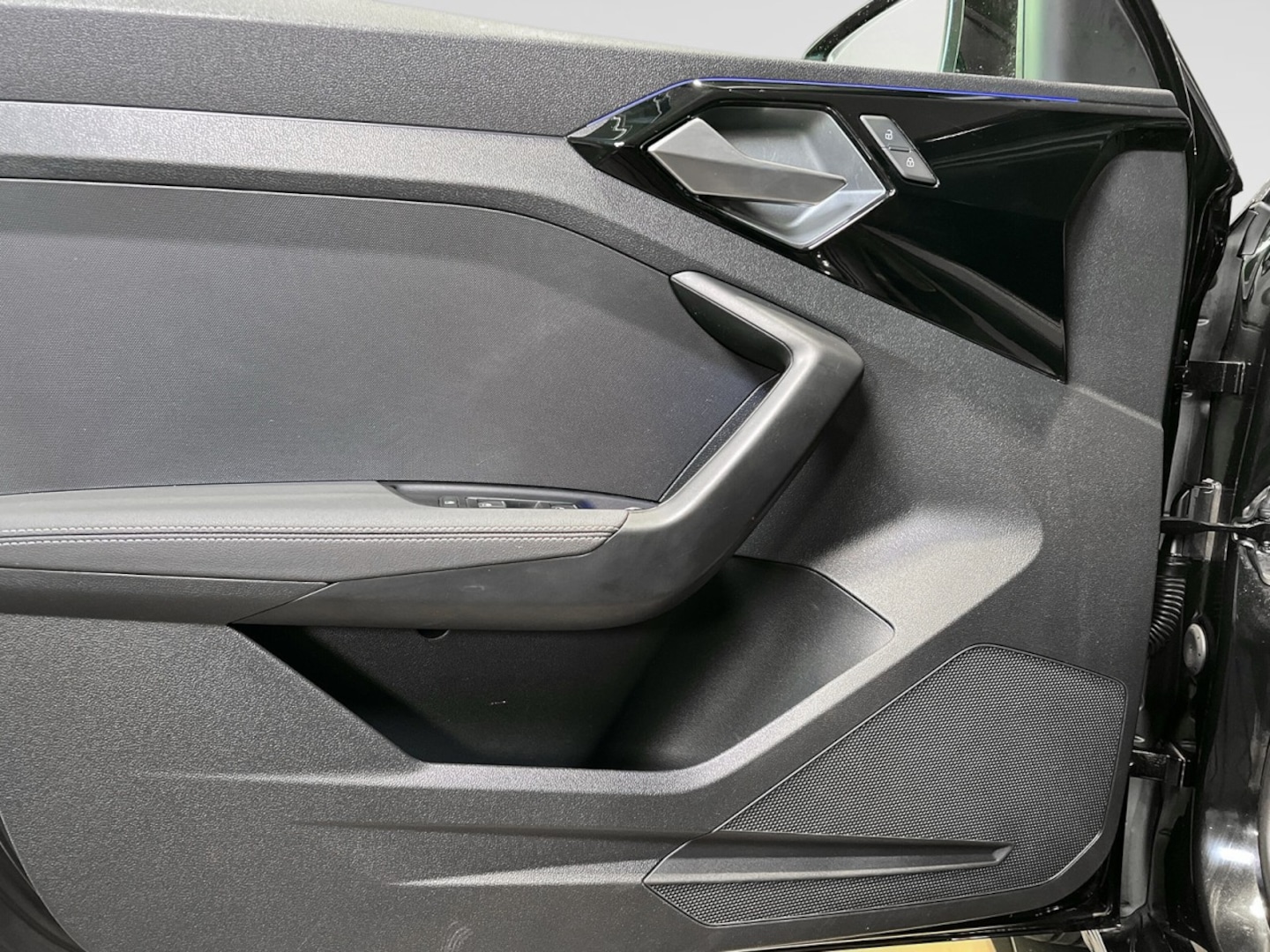 Bild über Audi A1 Sportback 30 TFSI S tronic - für weitere Informationen kontaktieren Sie den Audi Partner