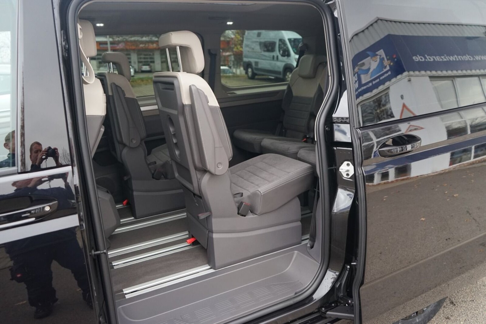 Volkswagen Multivan Langversion – Bild 9