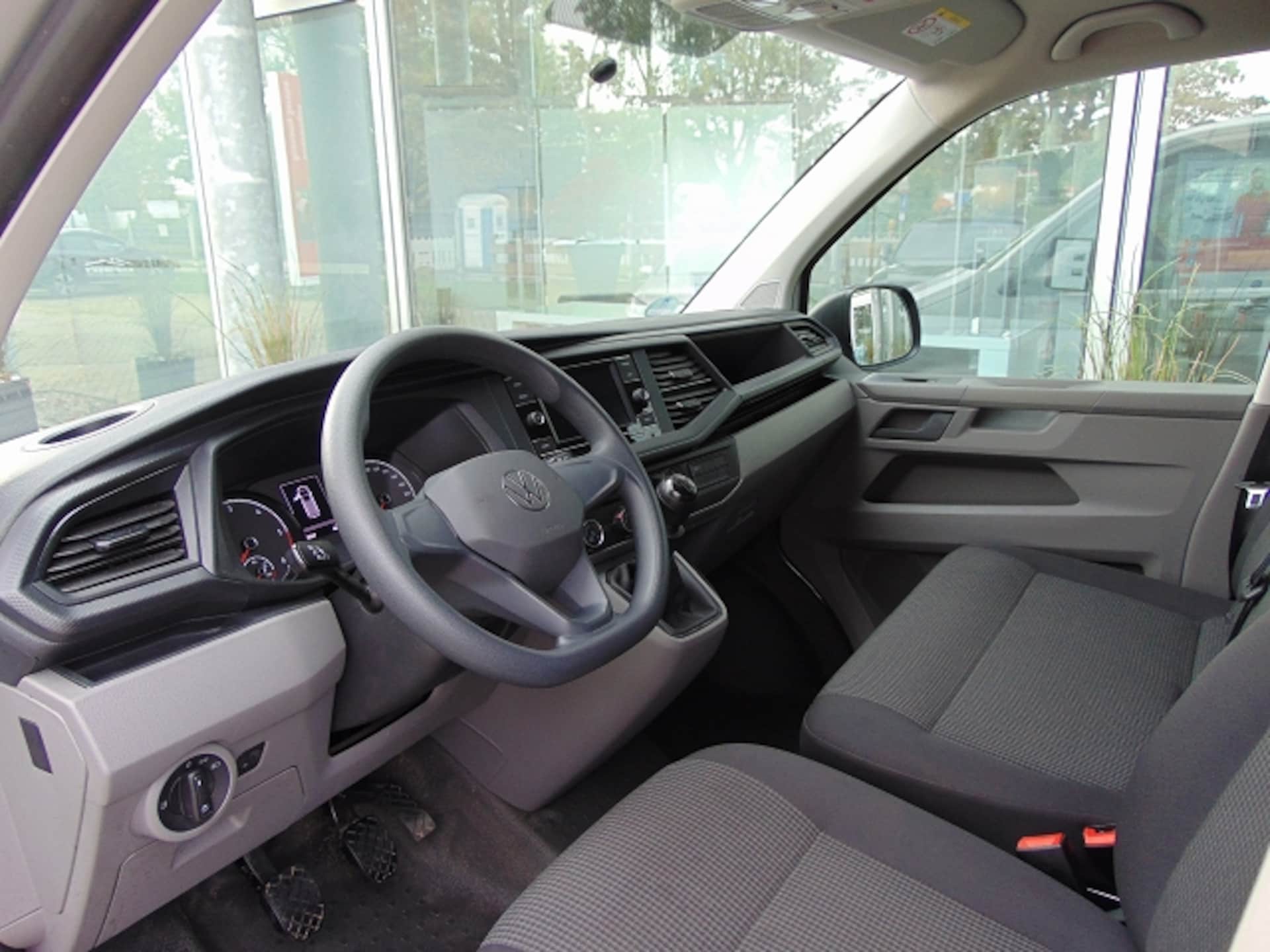 Volkswagen T6.1 Transporter Kasten kurzer Radstand