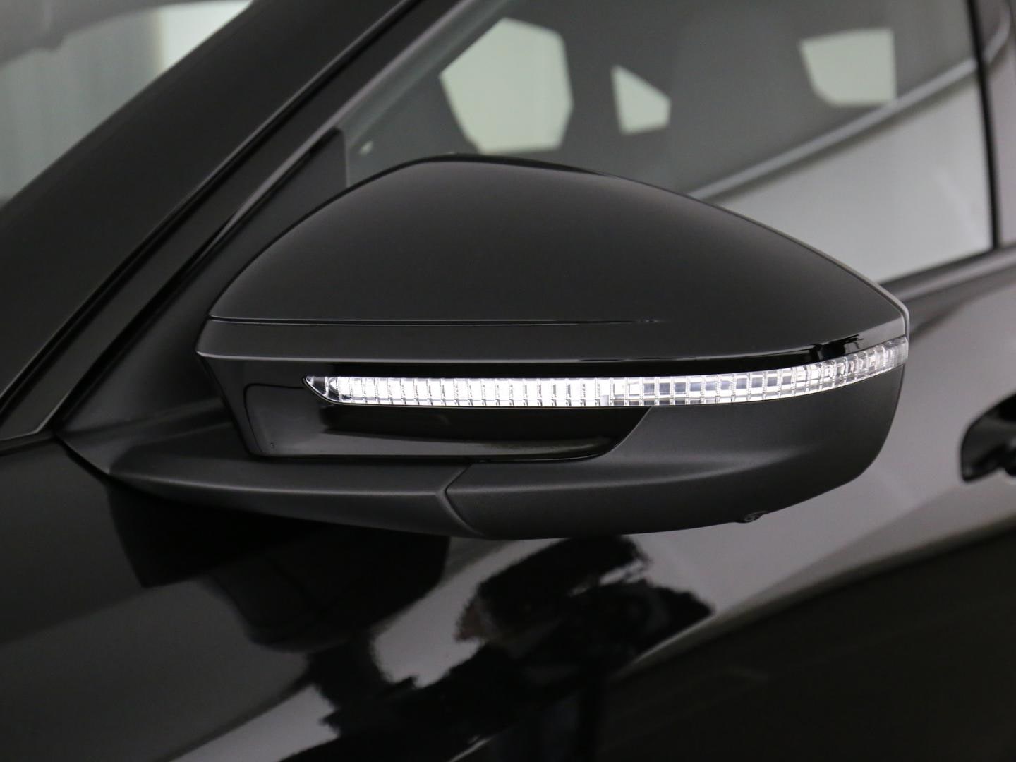 Bild über Audi Q5 Sportback TDI quattro 150 kW S tronic - für weitere Informationen kontaktieren Sie den Audi Partner
