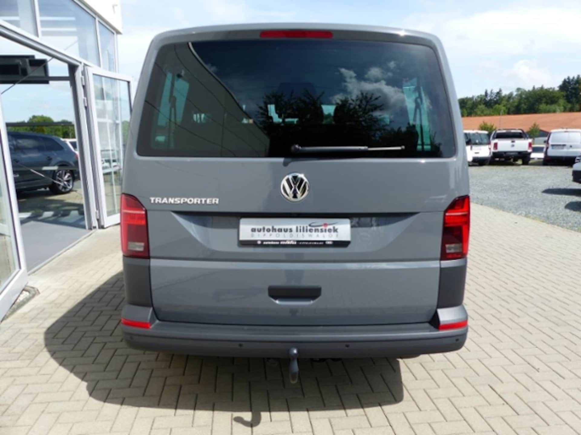 Volkswagen T6.1 Transporter Kombi kurzer Radstand