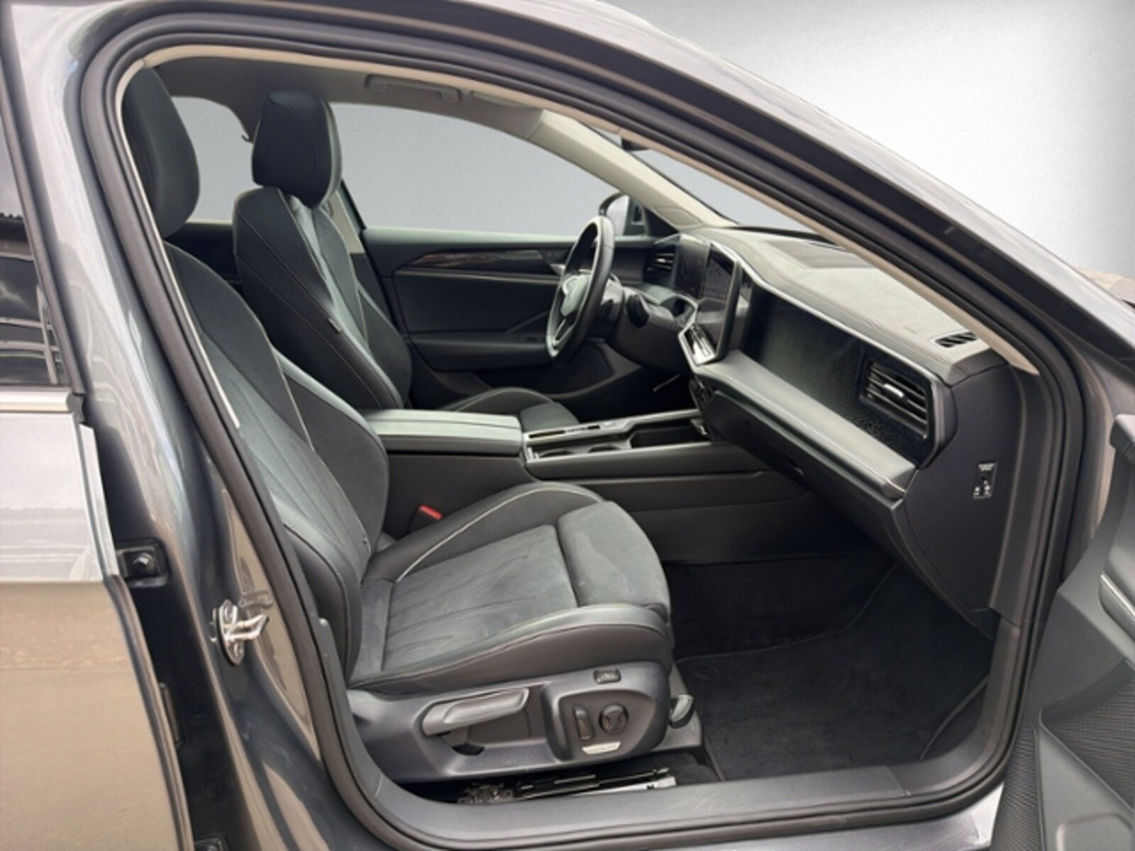 Volkswagen Passat – Bild 11
