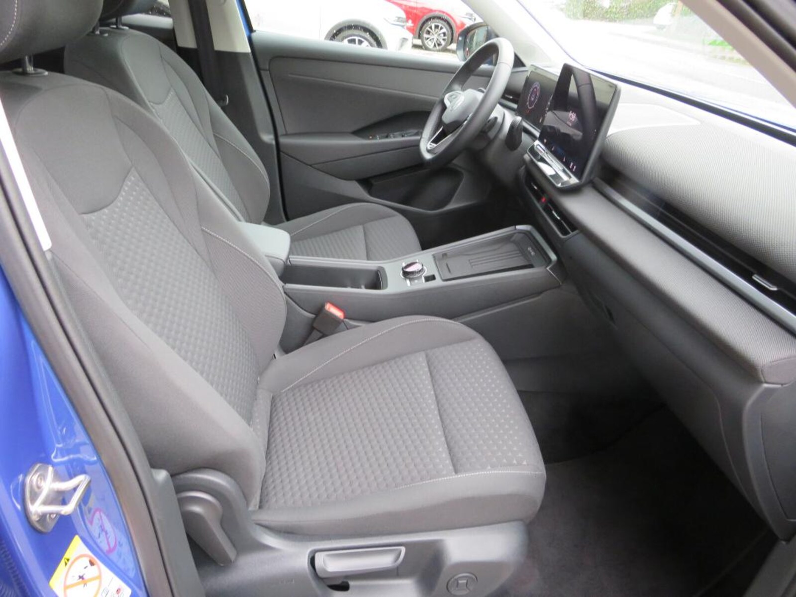 Volkswagen T-Roc – Bild 9