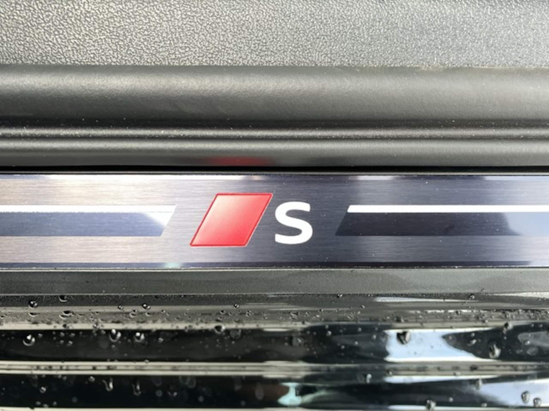 Audi A6 Avant edition one